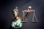 Perito Judicial en Arbitraje y Mediación en Litigios Comerciales, Empresariales e Inmobiliarios